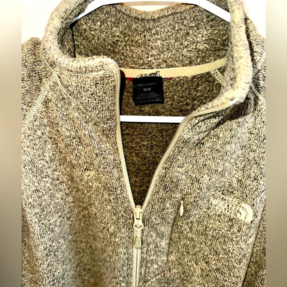 The North Face Pull Over